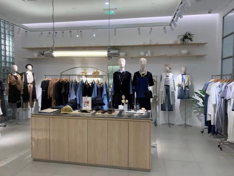 服裝店展柜