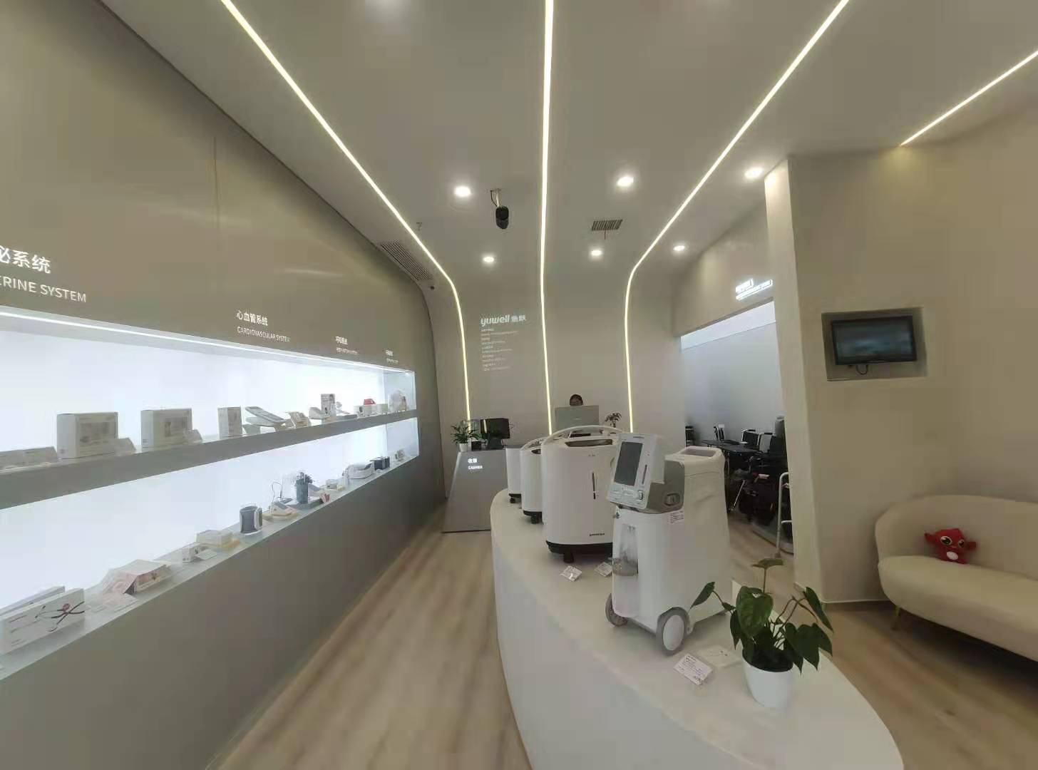 華西壩魚躍旗艦店,醫(yī)療行業(yè)展柜