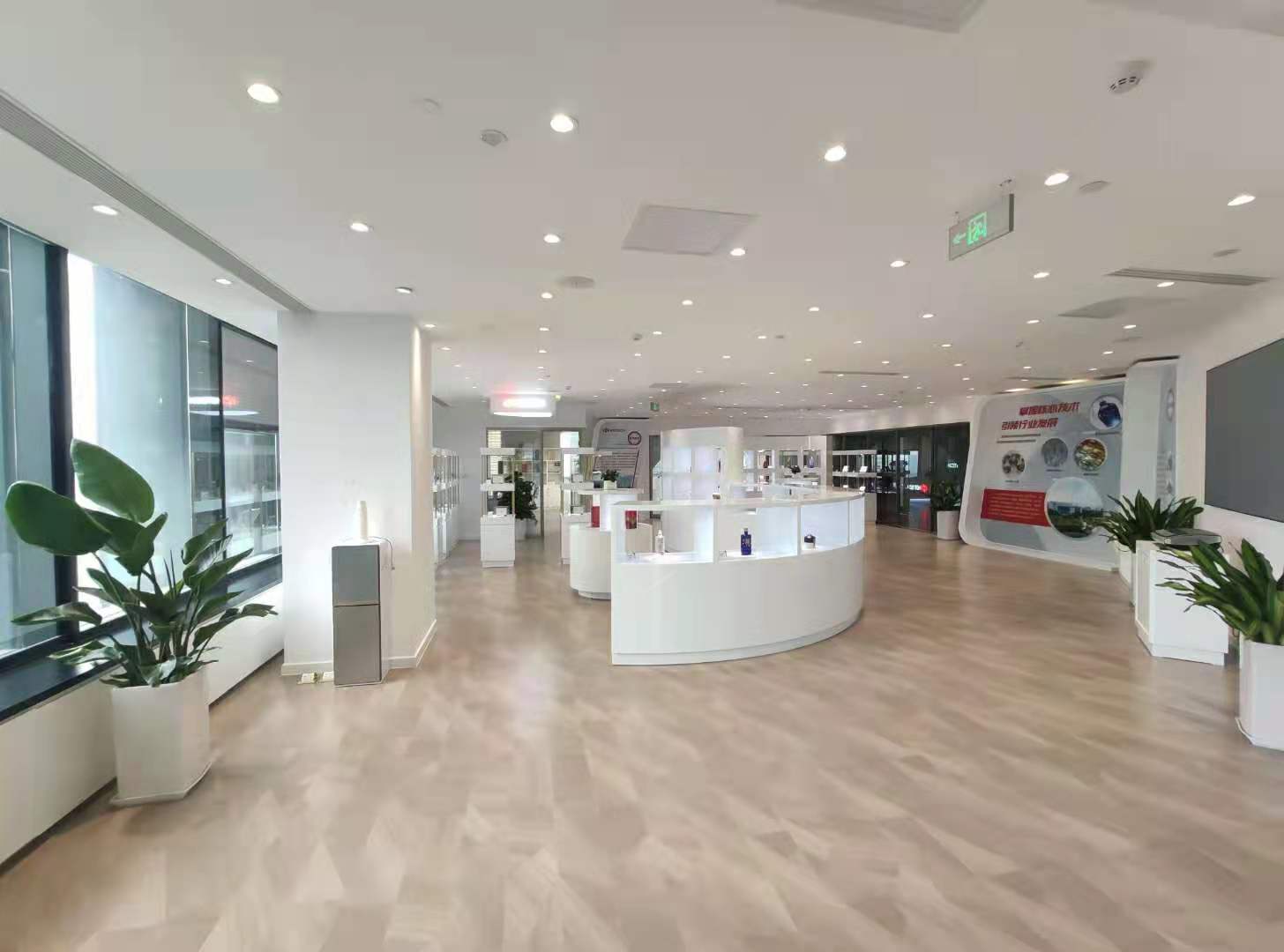 金融城華工圖像,科技行業(yè)展柜