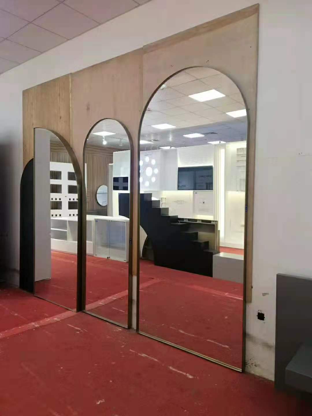 歐普照明,燈飾行業展柜